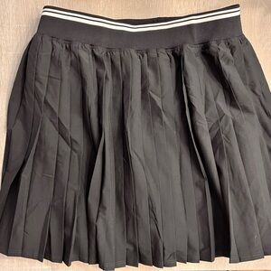 Wilson ✨ Tennis Skirt
